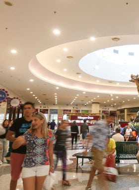 Franquias de moda estão entre as 50 maiores da ABF