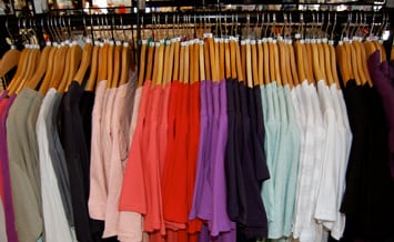 Roupas e têxteis ficam mais caros em março